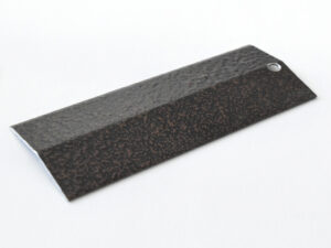 Moldura Monarca pisa alfombra Cooper Vain